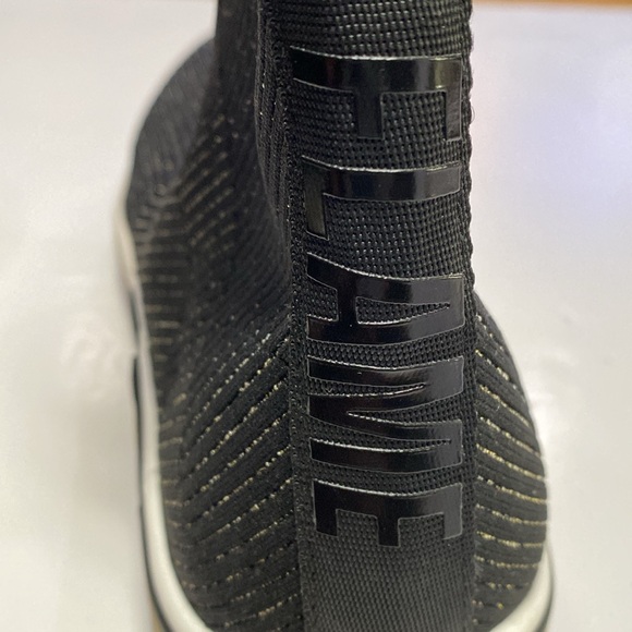 NWOT Sandro Paris Flame Knit Sneaker Booties Size 39 Black with Gold Threads - Picture 10 of 10